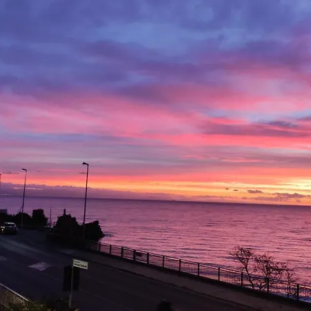 Per Veri Amanti Del Mare Savona