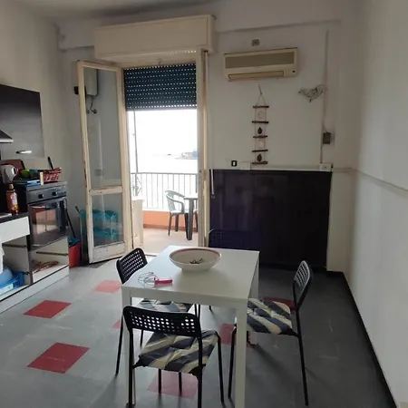 Per Veri Amanti Del Mare Apartmán Savona